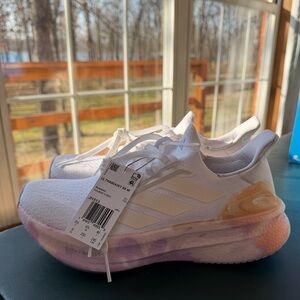 8W - [NEW] Women's adidas UltraBoost 5X Running Shoes White JI1513